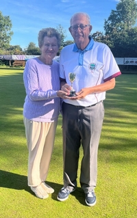 Runner Up - Les Aisbitt