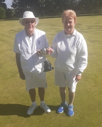 Trevor Douglas and Sue Walter - Mixed 2 Wood Pairs