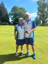 Non Winners Trophy Winner Peter with Runner Up Jackie